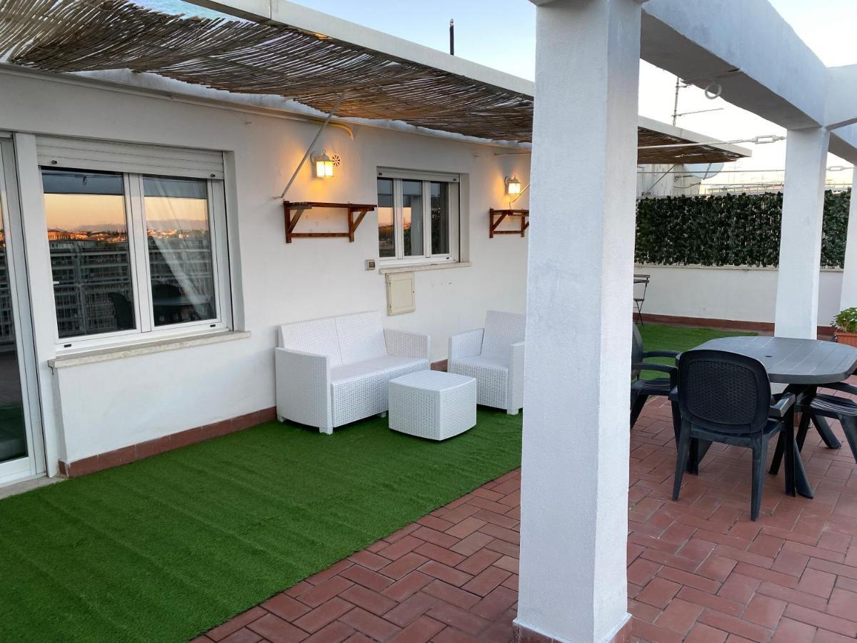 Willa La Terrazza Imperiale Rzym Zewnętrze zdjęcie